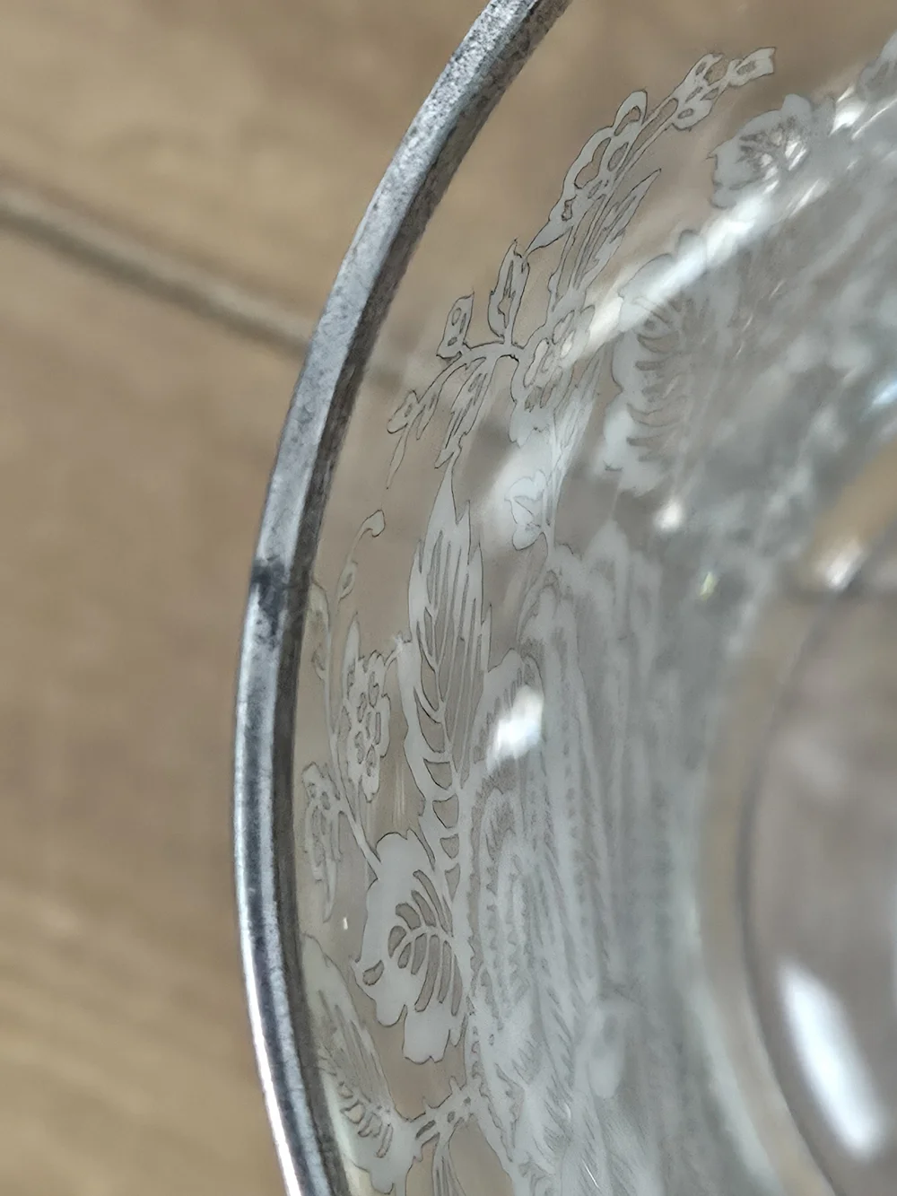 Crystal Floral Glass Goblet - Decorative Drinkware